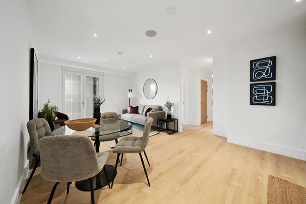 2 bedroom flat to rent - Photo 1