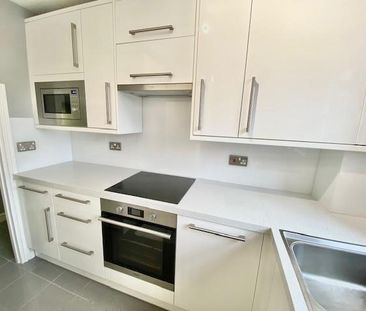 Napier Close, St. Albans, London Colney - Photo 1