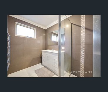 2/32 Boyd Street, Dandenong, Vic 3175 - Photo 5