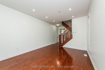 For Lease - 180 Pelee Avenue, Vaughan, Ontario - Photo 3