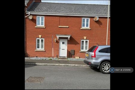 3 bedroom terraced house to rent - Photo 2