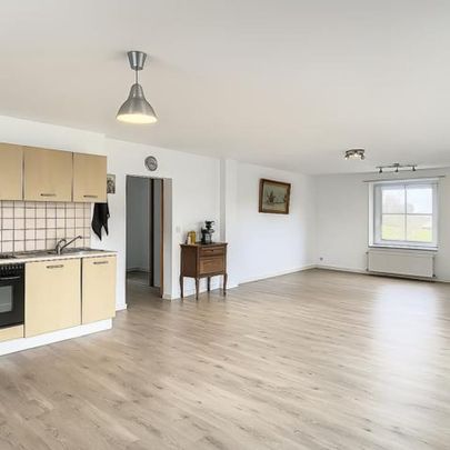 Appartement te huur - Photo 1