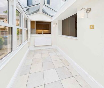 2 bedroom cottage to rent - Photo 1