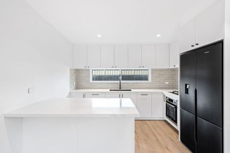 Brand New Two Bedroom Granny Flat with Spacious Outdoor Area - Photo 5