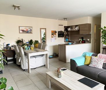 Praktisch appartement met 2 slaapkamers en garage te huur in Tiegem - Foto 5