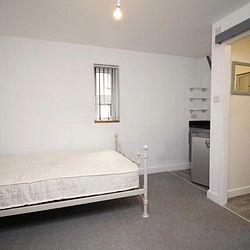 Nunnery Fields, CT1 3JT, Canterbury - Photo 1