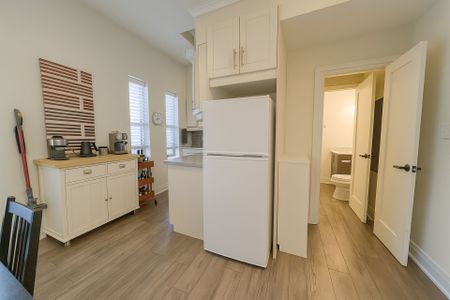 For Lease - 227 Beverley Street Unit# 3, Toronto, Ontario - Photo 4