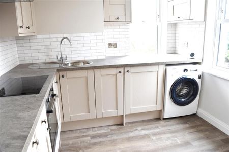 1 bedroom duplex to rent - Photo 4