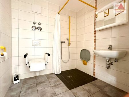 2-Raum-Wohnung mit ebenerdiger Dusche und Einbauküche - altersgerecht - Thum-Jahnsbach! - Photo 3