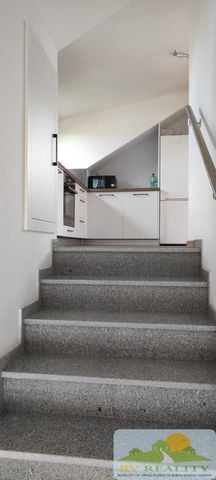 Pronájem bytu 1+kk a garsoniéry 60 m², Čáslavská , Chrudim - Photo 3