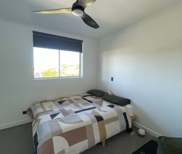 Burleigh Waters - Photo 4