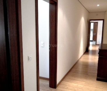 Apartamento T2 para arrendamento, com parqueamento. - Photo 2