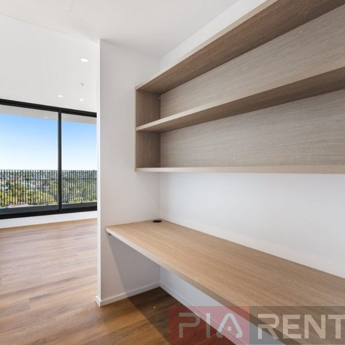 Brand-New Luxury 2-Bedroom Apartment for Rent in Merrylands - Photo 1