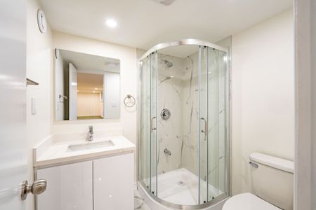 For Lease - 243 Ruggles Avenue Unit# Bsmt #1, Richmond Hill, Ontario - Photo 5