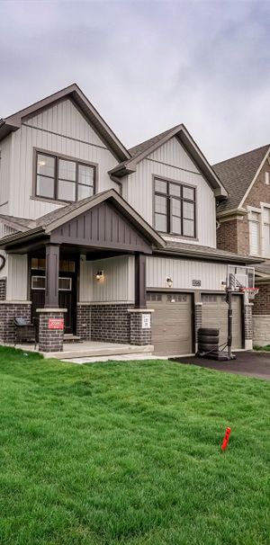 For Lease - 1057 Suddard Avenue, Oshawa, Ontario - Photo 1
