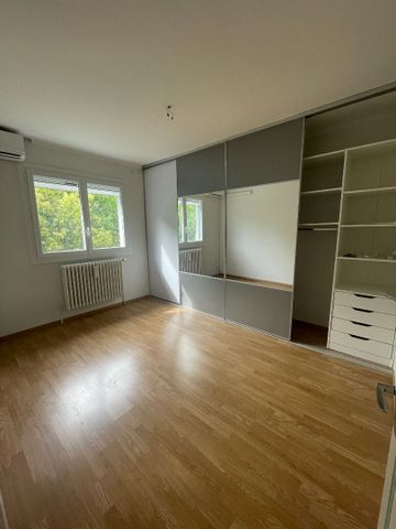 A louer - Maison t4 avec jardin et garage - Pechbonnieu, - Photo 5