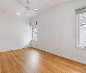 11 Argyle Street, Red Hill QLD 4059 - House For Rent | Domain - Photo 3