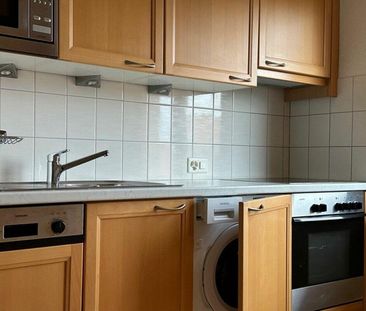 Helle und grosse 3.5Zi Wohnung mit Balkon - Photo 6