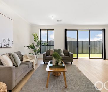 Open the Door to Sun, Sand, and Sophistication - Photo 1