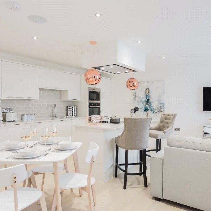 2 bedroom apartment to rent - Photo 1