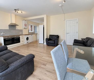 6 bedroom maisonette to rent - Photo 4