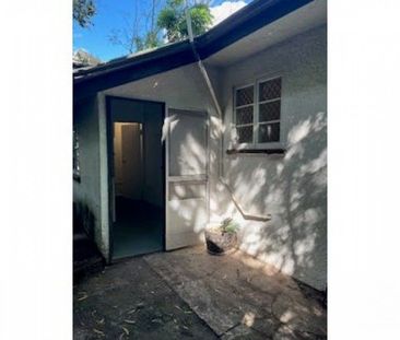 Quaint cottage nestled in Bushland - Photo 5