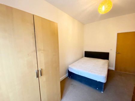 Burley Wood Court, Burley, Leeds - Photo 4
