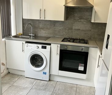 3 Bed End Terrace, Acanthus Road, L13 - Photo 6