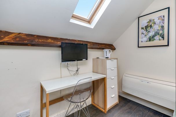 Studio Flat, Finchley Road, NW3 - Photo 1