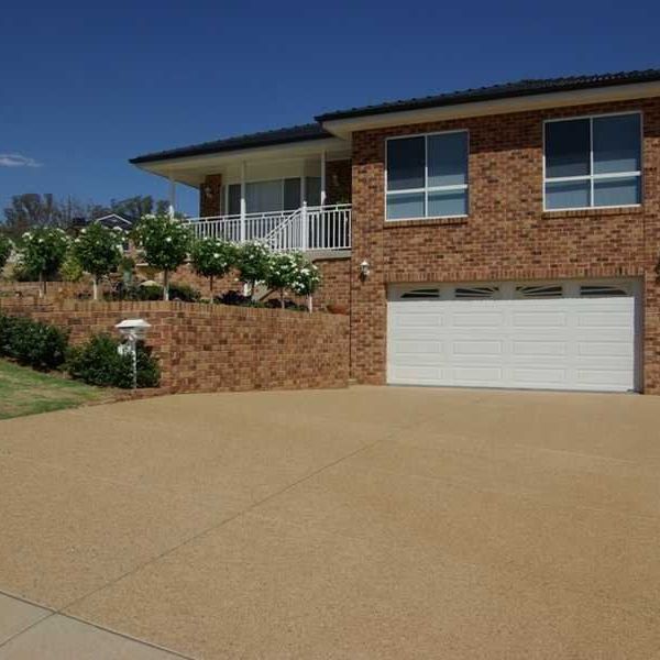 8 Kyalla Place Bourkelands NSW - Photo 1