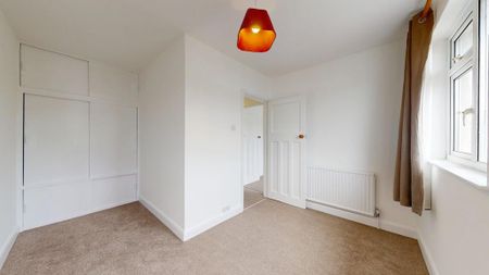 3 bedroom terraced house to rent - Photo 3