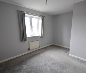 2 bedroom semi-detached house to rent - Photo 2