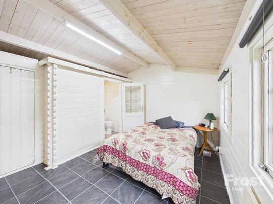 1 bedroom detached house to rent - Photo 1