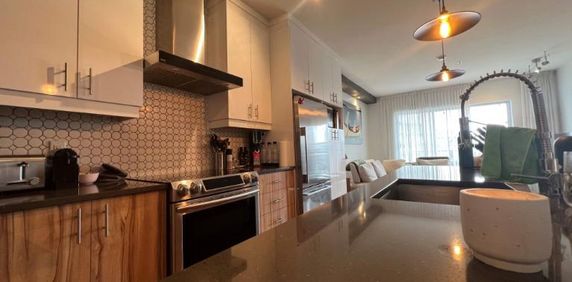 2 CH - 1 SDB - Montréal - $2,200 /mo - Photo 2