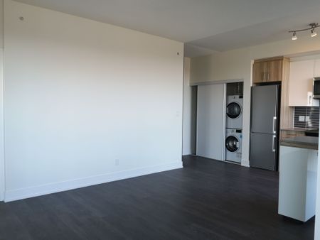 For Lease - 180 Fairview Mall Drive Unit# 909, Toronto, Ontario - Photo 2