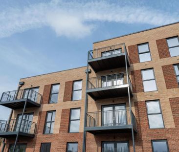 3 bedroom apartment to rent - Photo 5