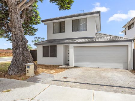 New, Modern & Stylish - Photo 4