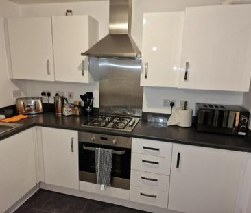 2 Bed Terraced House, The Pavilions, B70 - Photo 5