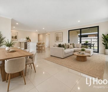 FAMILY LIVING - GREAT SIZE BACK YARD - WALKING DISTANCE TO SCHOOLS - Photo 4