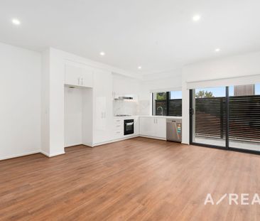 Brand New Luxury Townhouse in Box Hill High Zone – Walk to Station ... - Photo 5