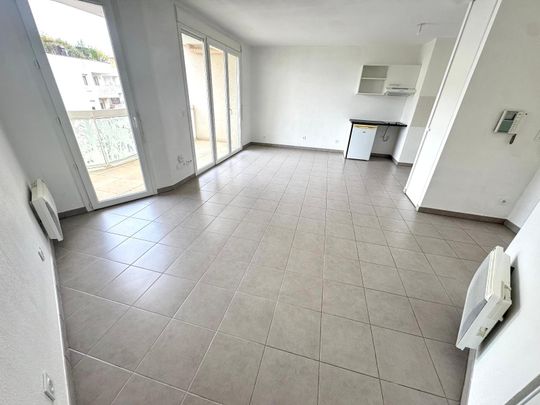 Location Appartement 1 pièce 34m² CASTELNAU LE LEZ 34170 - Photo 1