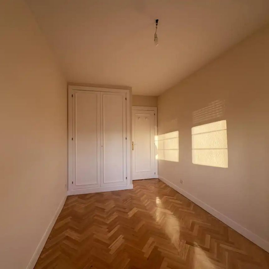 Pozuelo De Alarcón - Foto 1