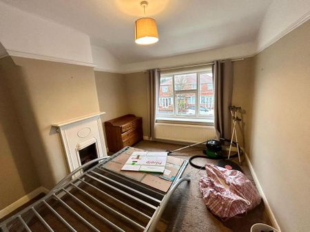 3 bedroom semi-detached house to rent - Photo 3