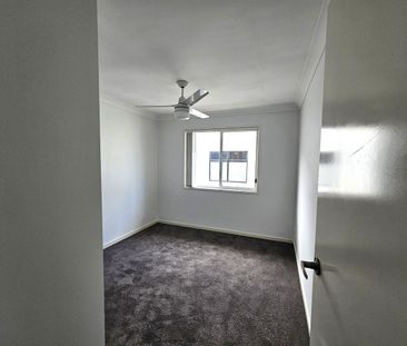 Recently Renovated 4-Bedroom Duplex Homes for Rent – Modern Living ... - Photo 4