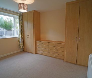 3 bedroom apartment to rent - Photo 3