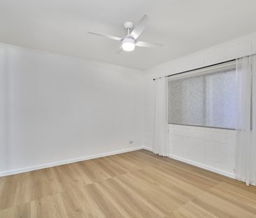 UNFURNISHED GROUND FLOOR APPARTMENT MINUTES TO THE BEACH! - Photo 2