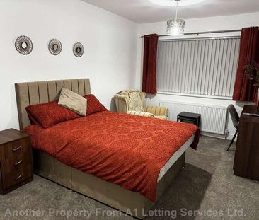Chester Road, Castle Bromwch, B36 - Photo 4