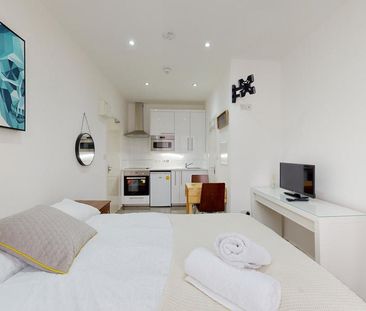 Studio to rent - Photo 3