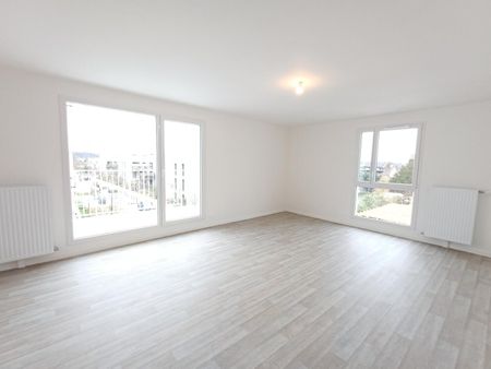 location Appartement T3 DE 60.3m² À CARRIERES SOUS POISSY - Photo 3