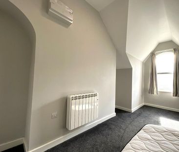 1 bedroom semi-detached house to rent - Photo 4